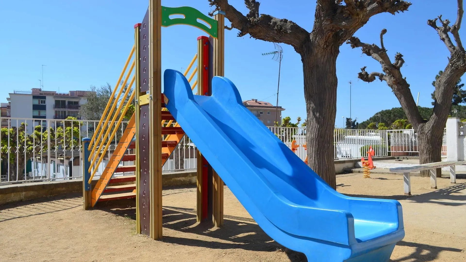 Camping Victoria Canet De Mar 2*,