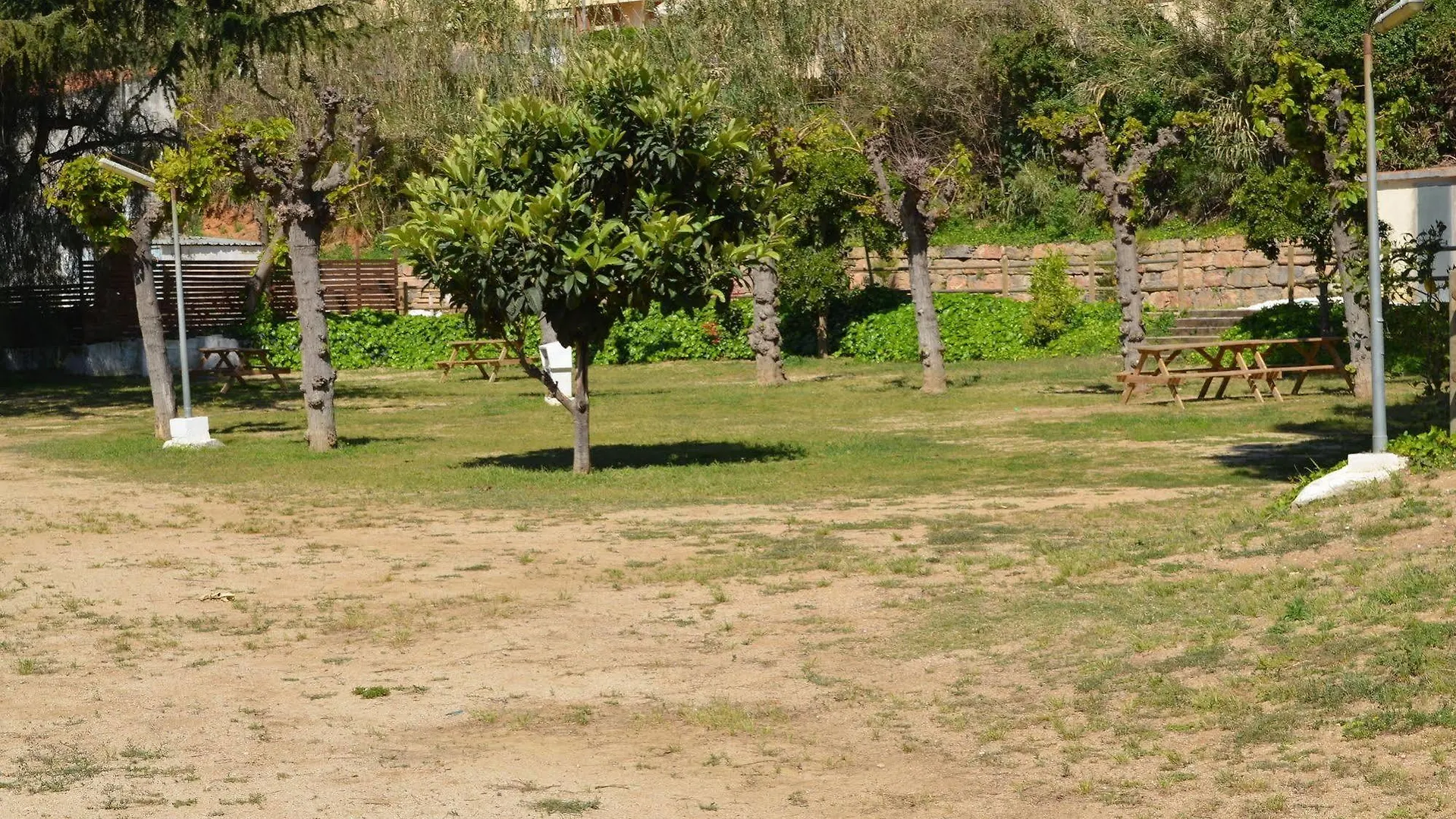 Camping Victoria Canet De Mar Campsite